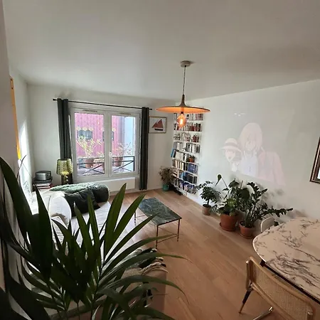 Cozy & Chill Apartment *